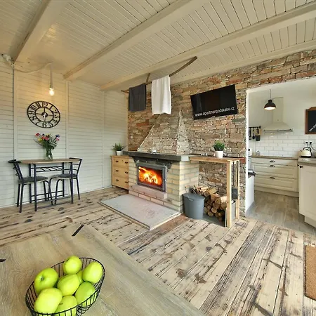 Apartman Mala Skala דירה Malá Skála